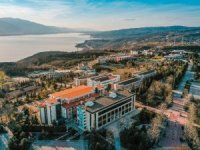 SAÜ akreditasyonda birinci, sosyal sorumluluk projelerinde ikinci sırada