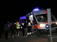 Elazığ’da çarpışan araçlar şarampole yuvarlandı: 2’si ağır 5 yaralı