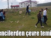 Sarıkamış’ta öğrencilerden çevre temizliği