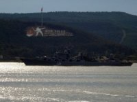 Rus savaş gemileri peş peşe Çanakkale Boğazı’ndan geçti
