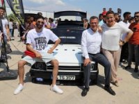 Modifiye araç tutkunları Alaşehir’de buluştu