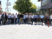 Akhisar’da 36 kilometrelik grup yolunda asfalt çalışması