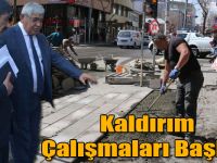 Kars Belediyesi Kaldırım Çalışmalarına Başladı
