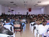 Eğitimci-Yazar Çıldır'da Öğrencileri Mest Etti