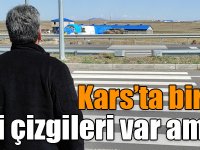 Kars’ta bir garip olay; yaya geçidi çizgileri var ama geçit yok