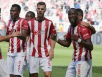 Süper Lig: DG Sivasspor: 1 - Gaziantep FK: 0 (İlk yarı)