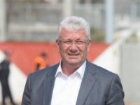 Bursalı teknik direktör Bursaspor-Ankaragücü maçını izlerken kalp krizi geçirdi