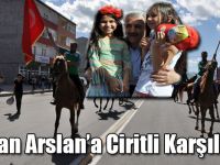 Bakan Ahmet Arslan'ı Selim'de Cirit Takımı Türk Bayraklarıyla Karşıladı