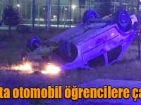 Kars’ta otomobil öğrencilere çarptı!