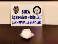 Bekçilerin durduğu araçtan yarım kilo uyuşturucu çıktı