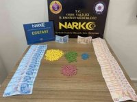 Ordu’da 5 bin lira sahte para ve çok sayıda uyuşturucu hap ele geçirildi