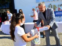 Belediyeden yangınzede öğrencilere tablet desteği
