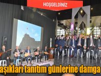 Üç ilin aşıkları tanıtım günlerine damga vurdu!