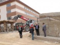Hakkari’deki okul inşaatları hızla tamamlanıyor