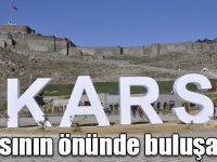 ‘KARS’ yazısının önünde buluşalım!