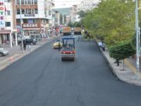 Ardahan Belediyesi Sıcak Asfalt Çalışmasına Başladı