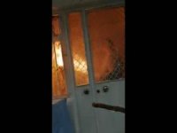 Kendini ve annesini evde diri diri yakmaya çalıştı