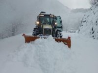 Düzce’de 40 köy yolu kar nedeniyle kapalı
