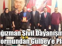 Kağızman Sivil Dayanışma Platformundan Gülbey’e Plaket