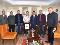 Başkan Çelik dünya şampiyonu Aykoç’u tebrik etti