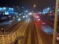 İBB’nin metrobüs hattındaki “Beyaz Yol” çalışması başladı