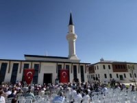 Valide Hanım Camisi ibadete açıldı