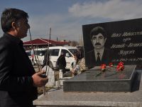 Iğdır'da Ölüler Bayramı nedeniyle mezarlık ziyaretleri yapıldı