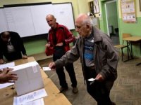 Bulgaristan’da halk genel seçim için sandık başında