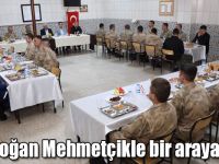 Kars Valisi Rahmi Doğan Mehmetçikle bir araya geldi