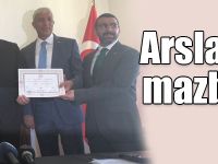 AK Parti Kars Milletvekilleri Ahmet Arslan ve Yunus Kılıç mazbatalarını aldı