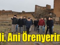 Kars Valisi Türker Öksüz, Ani Örenyerinde incelemelerde bulundu