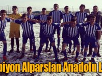 Kars’ta Liselerarası Futbol Turnuvasında şampiyon Alparslan Anadolu Lisesi