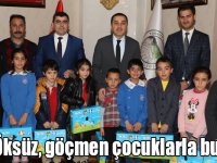 Kars Valisi Türker Öksüz, göçmen çocuklarla buluştu