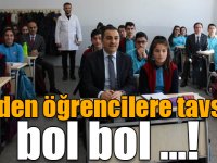 Kars Valisi Türker Öksüz öğrencilere tavsiyede bulundu