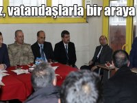 Kars Valisi Türker Öksüz,Yenişehir Mahallesinde vatandaşlarla bir araya geldi