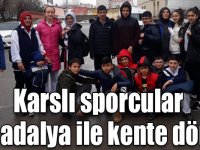 Karslı sporcular 6 madalya ile kente döndü