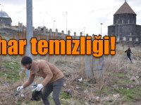 Kars Belediyesi’nden tarihi bölgede bahar temizliği