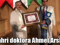 Iğdır Üniversitesi’nin ilk fahri doktorası Ahmet Arslan’a