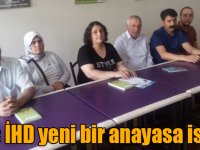 Kars İHD yeni bir anayasa istedi