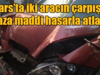 Kars’ta iki aracın çarpıştığı kaza maddi hasarla atlatıldı
