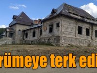 124 yıllık ahşap köşk çürümeye terk edildi