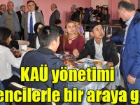 KAÜ yönetimi öğrencilerle bir araya geldi
