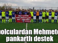 Futbolculardan Mehmetçiğe pankartlı destek
