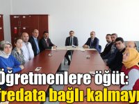 Vali Öksüz'ten öğretmenlere öğüt: Müfredata bağlı kalmayın