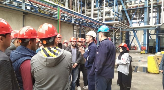DPÜ Simav Teknoloji Fakültesi’nden İzmir’e teknik gezi
