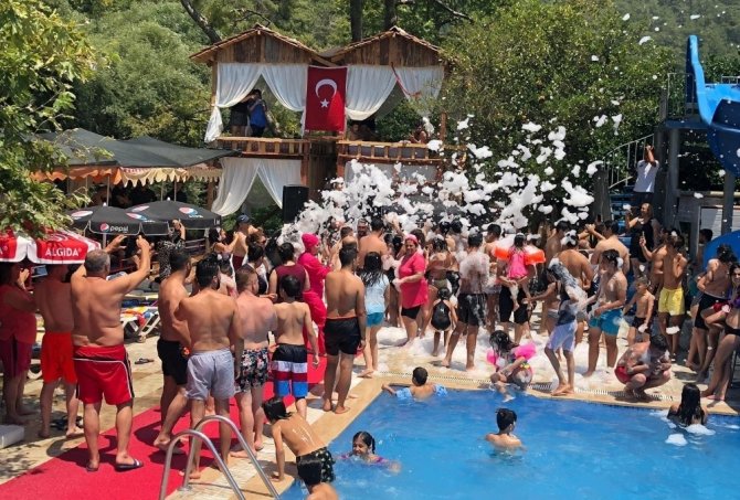 Türkiye’de en çok ziyaretçi ağırlayan il Antalya oldu