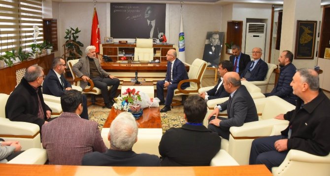 MHP’li Başkan, AK Parti İl Başkanı Hızlı’yı ağırladı