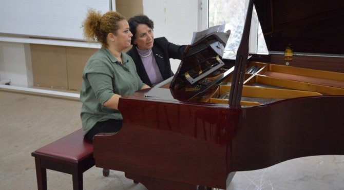 ‘Piyano Günleri’nde Seçil Akdil’den çalıştay