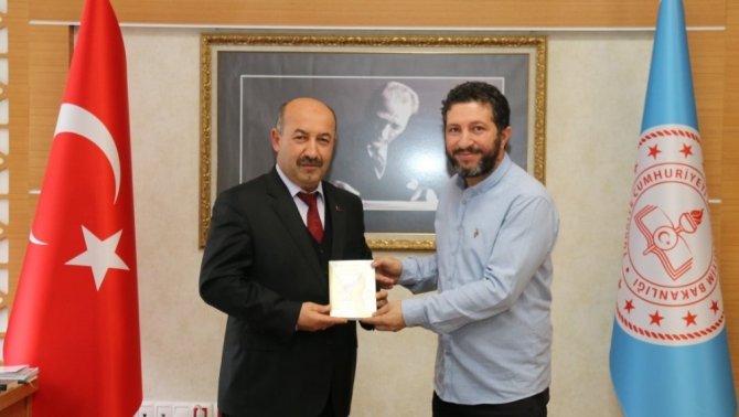 ÜSTDER Başkanı İsmail Başbunar’dan Müdür Başyiğit’e ziyaret