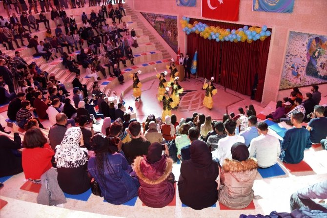 Kazakistan Cumhuriyeti Bağımsızlık Günü Anadolu Üniversitesinde kutlandı